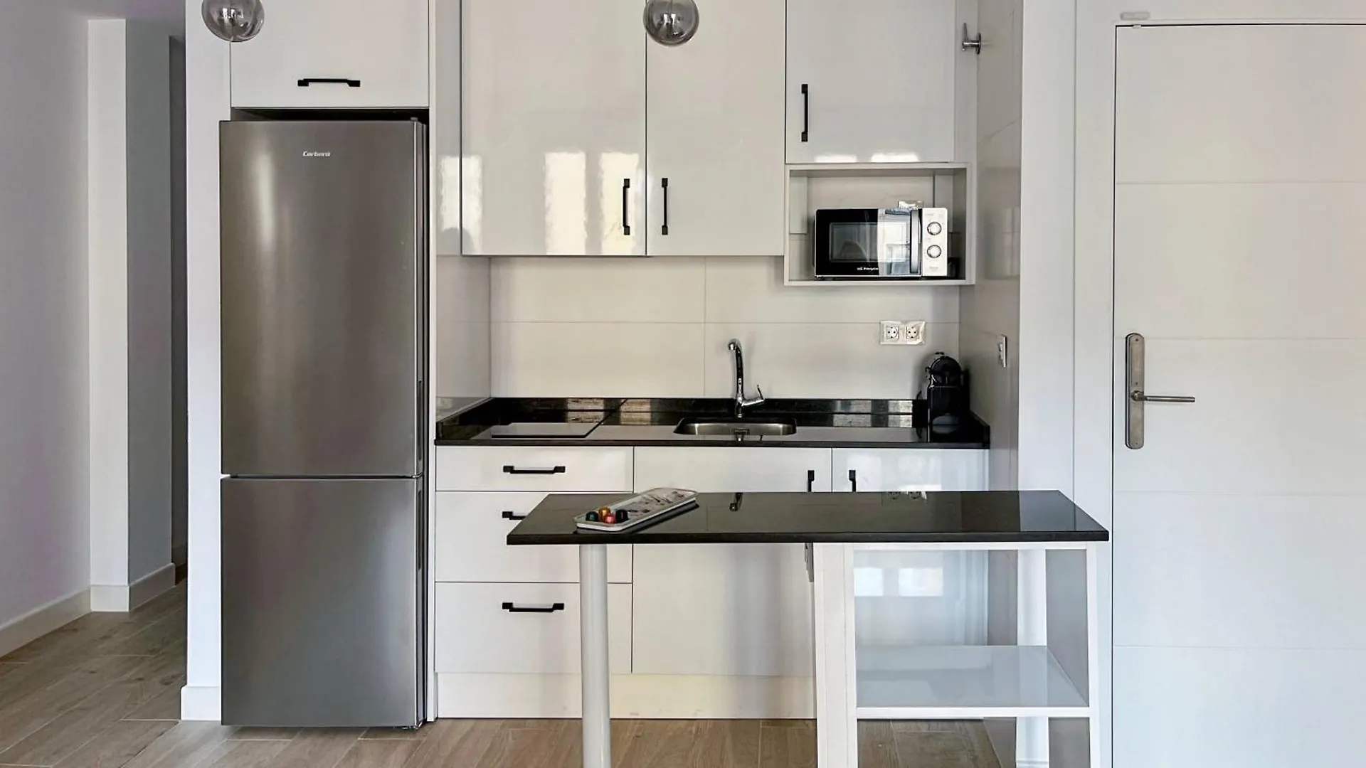 Picu Home Malaga Apartment